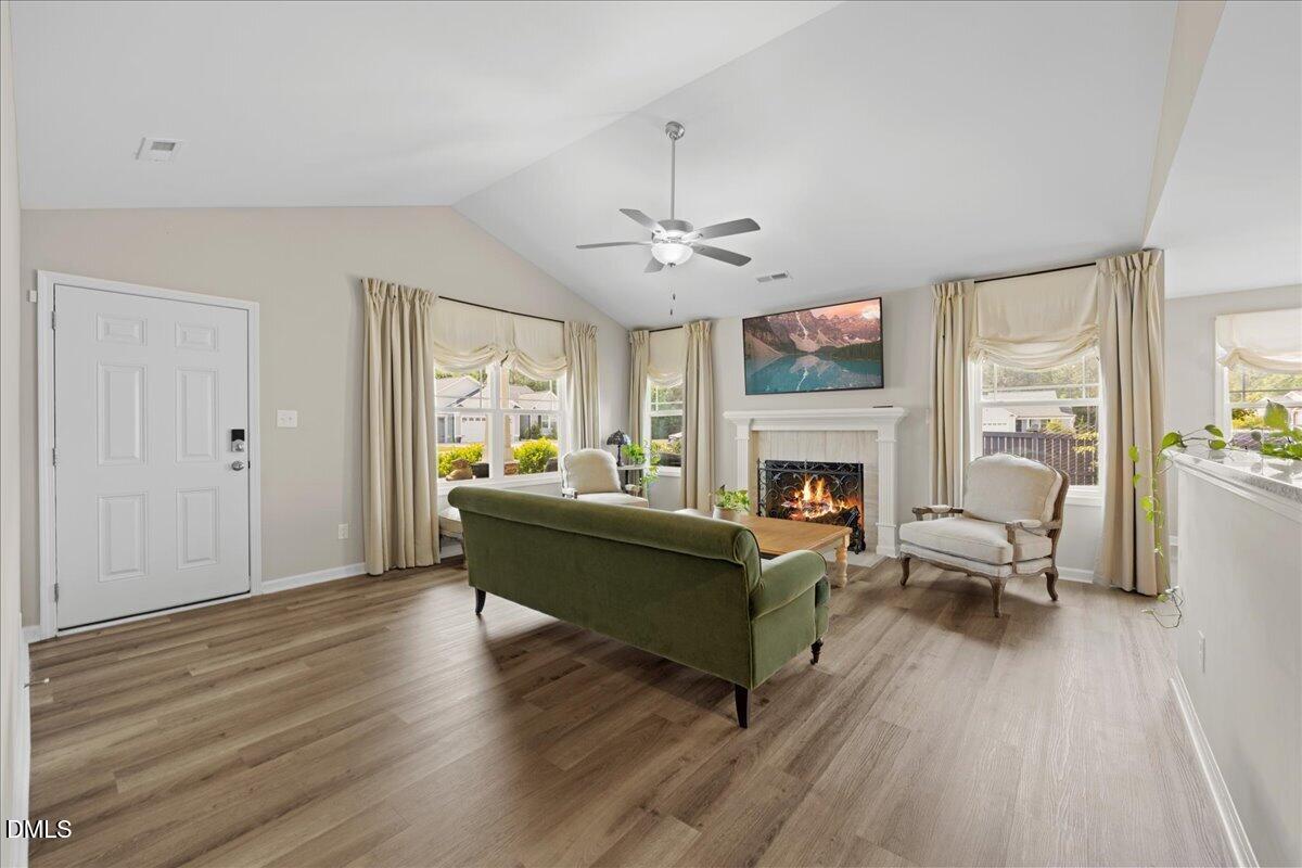 92 Apple Grove Lane
