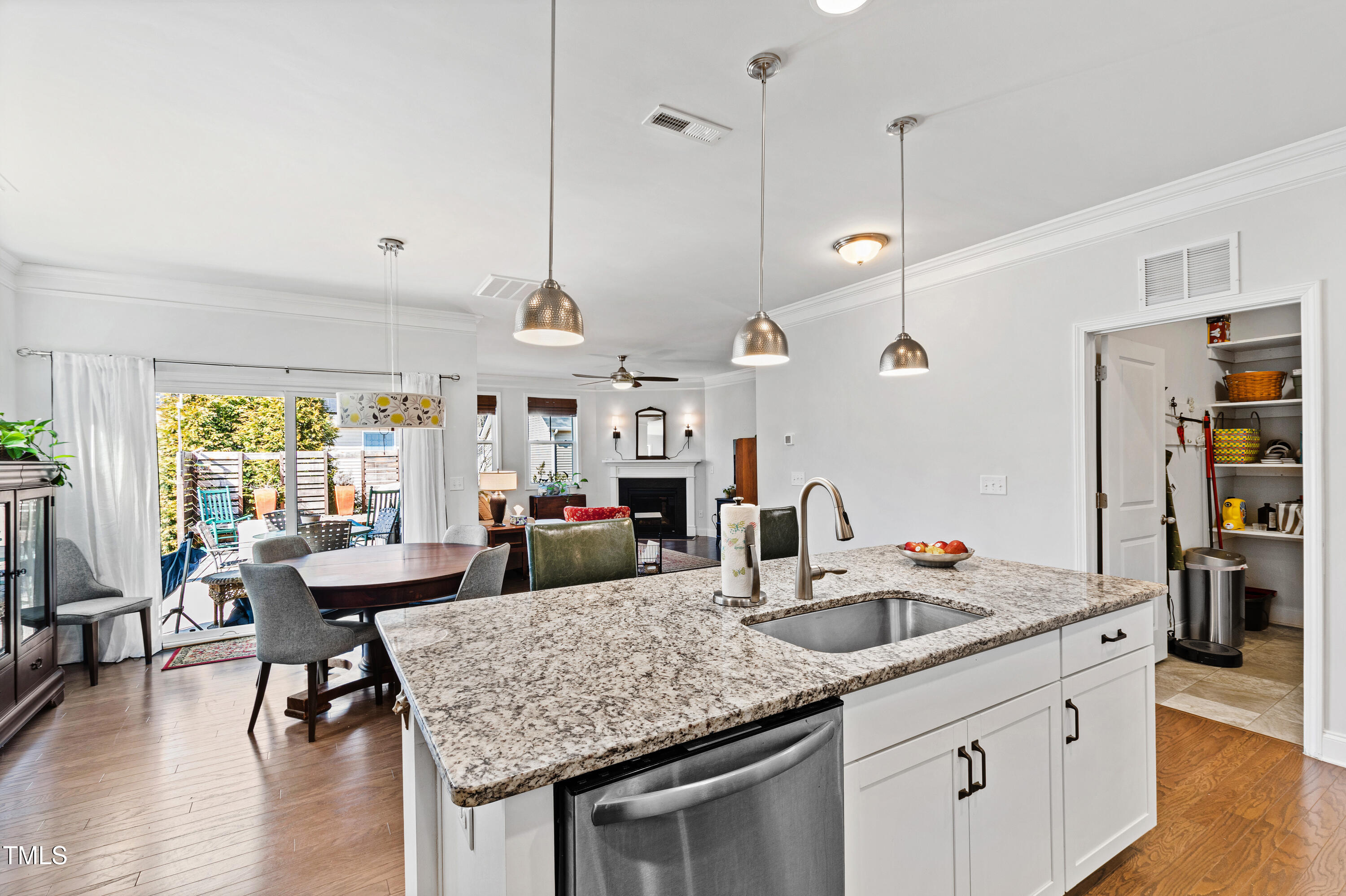 7525 Poplar Meadow Lane
