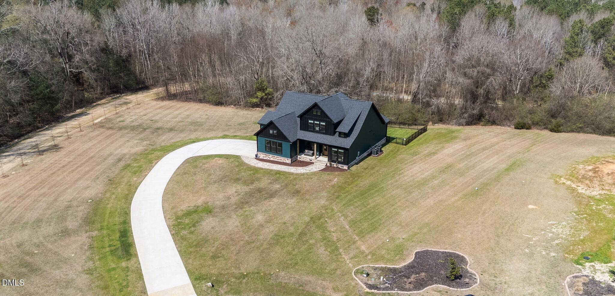 742 Lake Magnolia Way