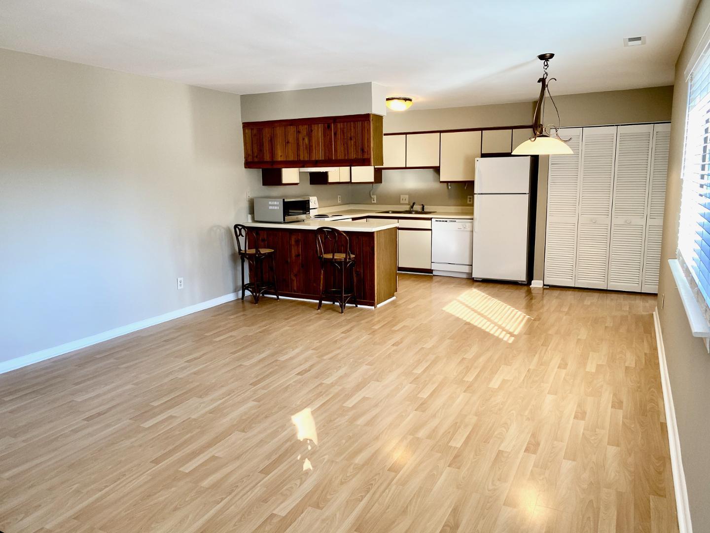207 Summerwalk Circle
