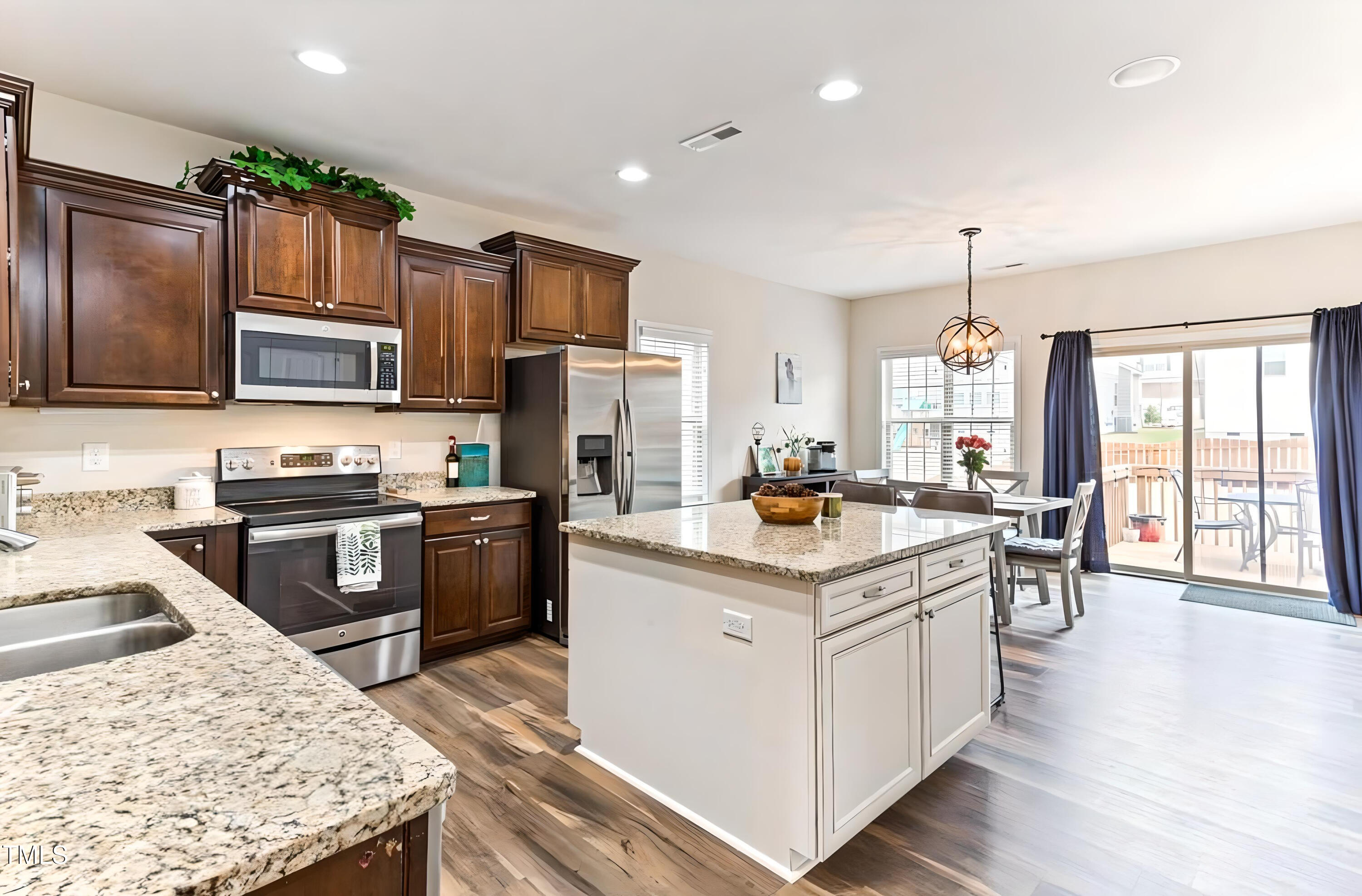 508 Minerva Dale Drive