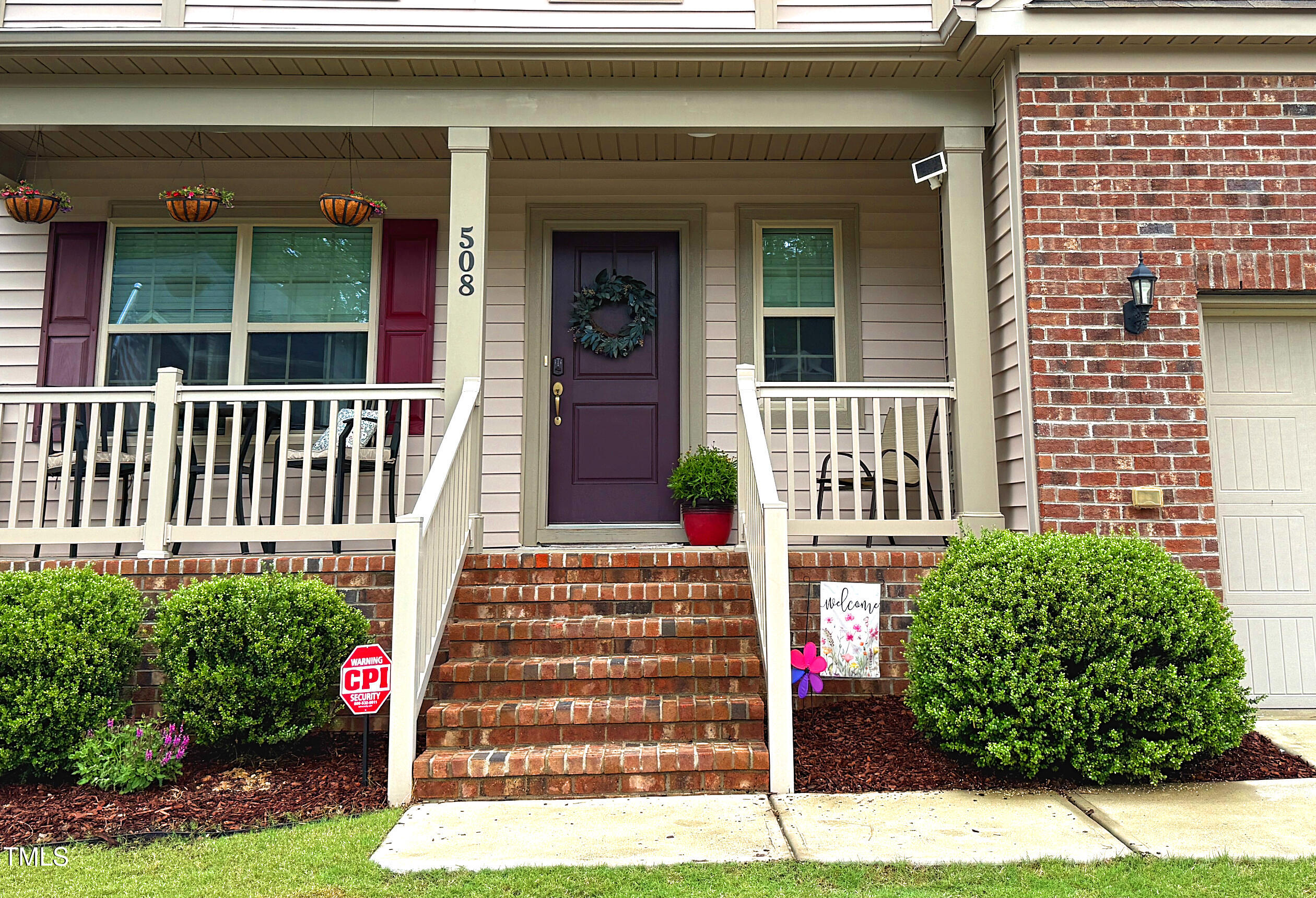 508 Minerva Dale Drive