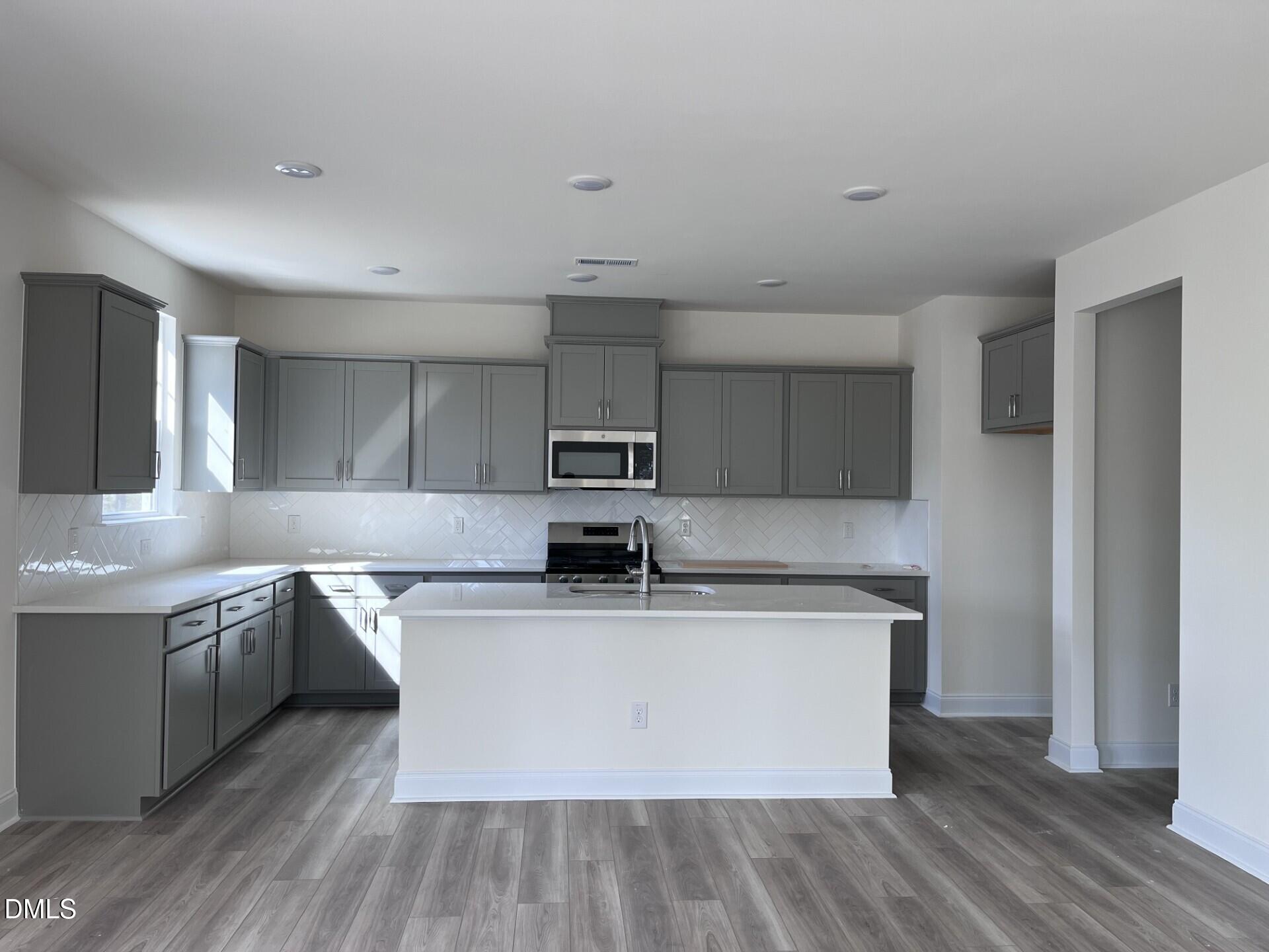 1409 Green Cypress Drive 43