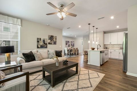 1614 Brussels Drive Apex NC 27502