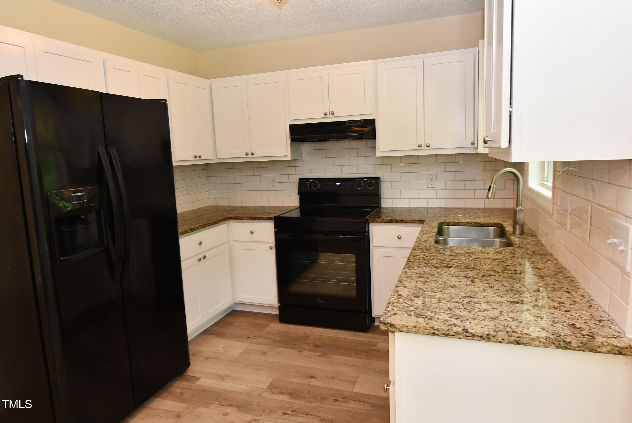 5949 Sandy Run