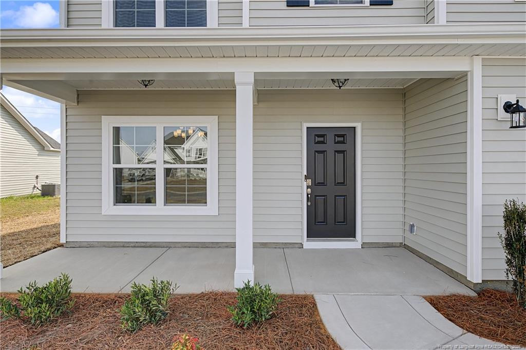 1712 Man O War Drive