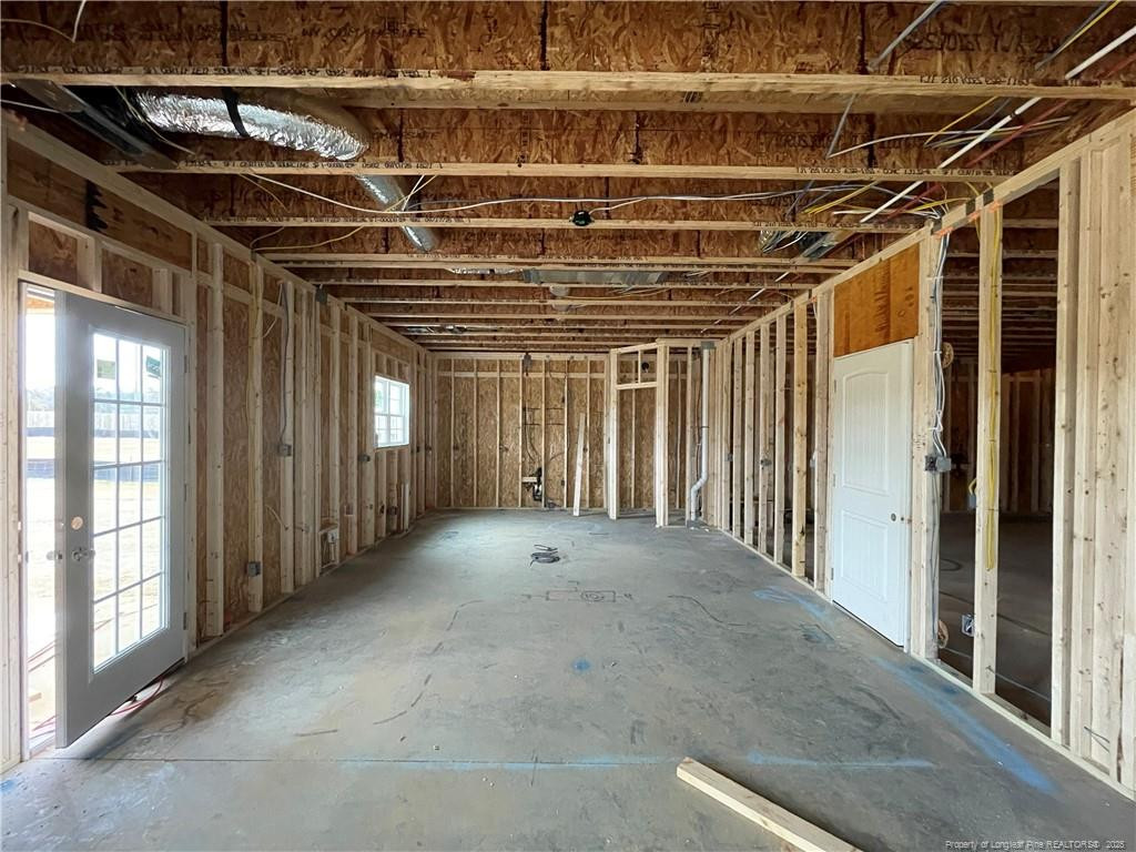 1712 Man O War Drive