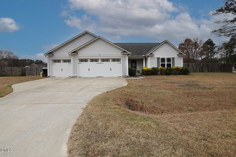 22 Willard Wood Run Benson NC 27504