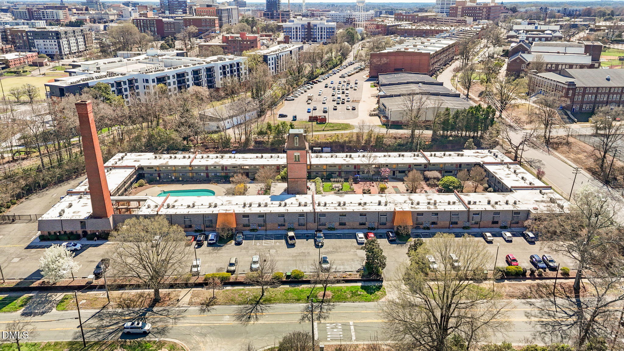 807 W Trinity Avenue 250