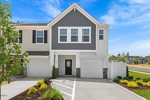 931 Kensley Grove Lane #37 Fuquay Varina NC 27526