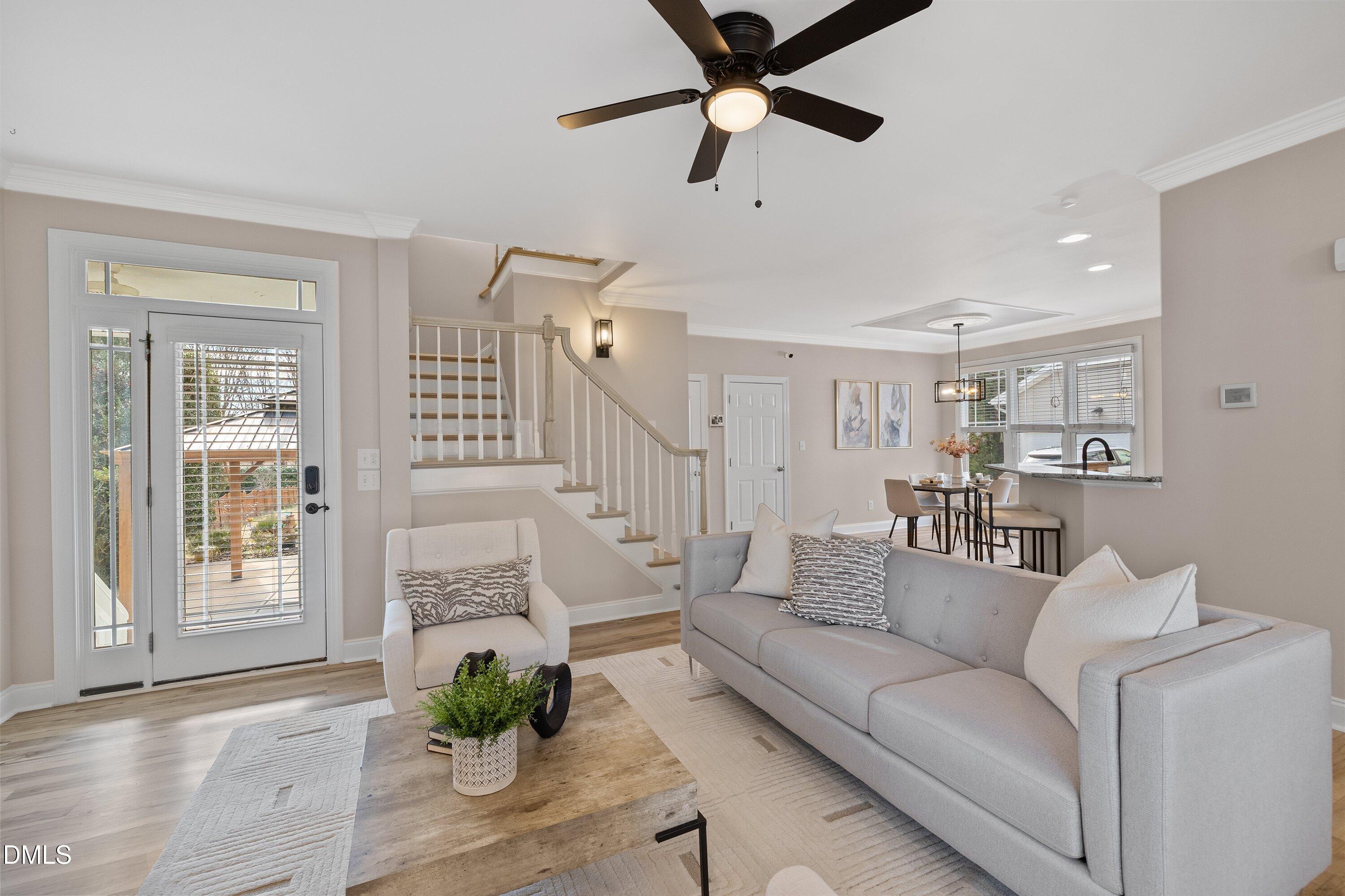 10518 Evergreen Spring