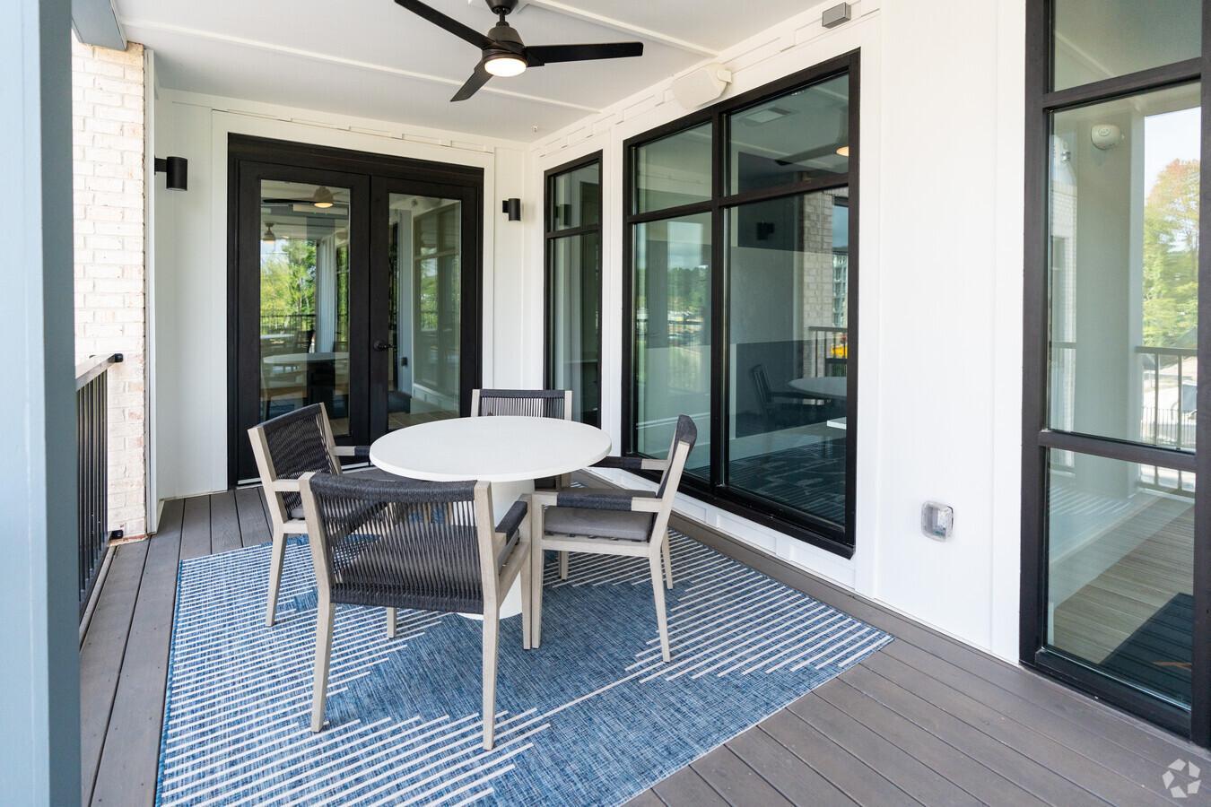 Cary, North Carolina 27519, United States, 1 Bedroom Bedrooms, ,1 BathroomBathrooms,Residential,Active,37183