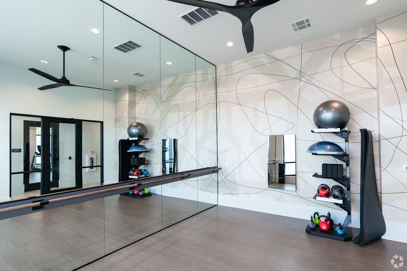 Cary, North Carolina 27519, United States, 1 Bedroom Bedrooms, ,1 BathroomBathrooms,Residential,Active,37183