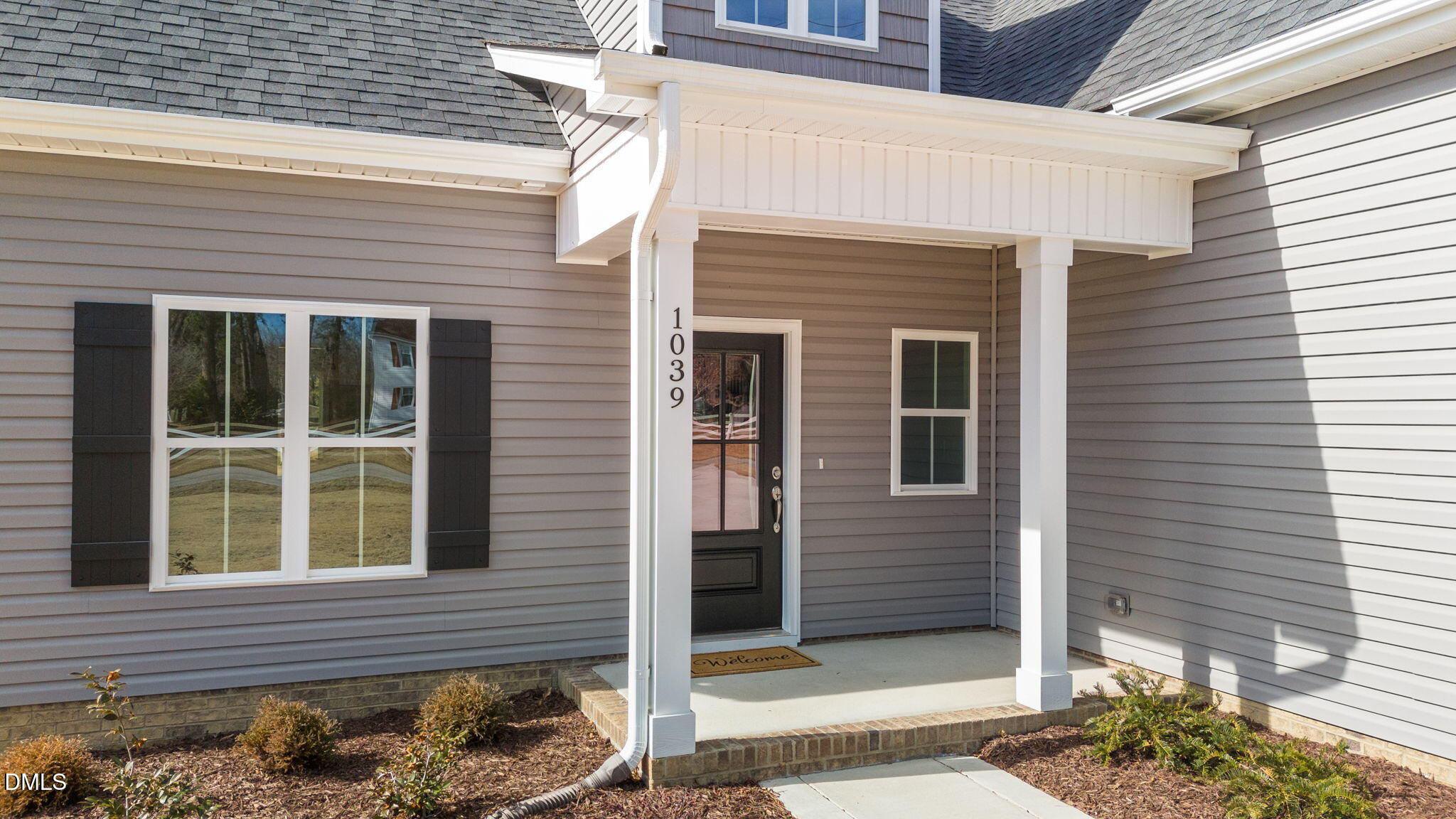 1039 N Lincoln Street