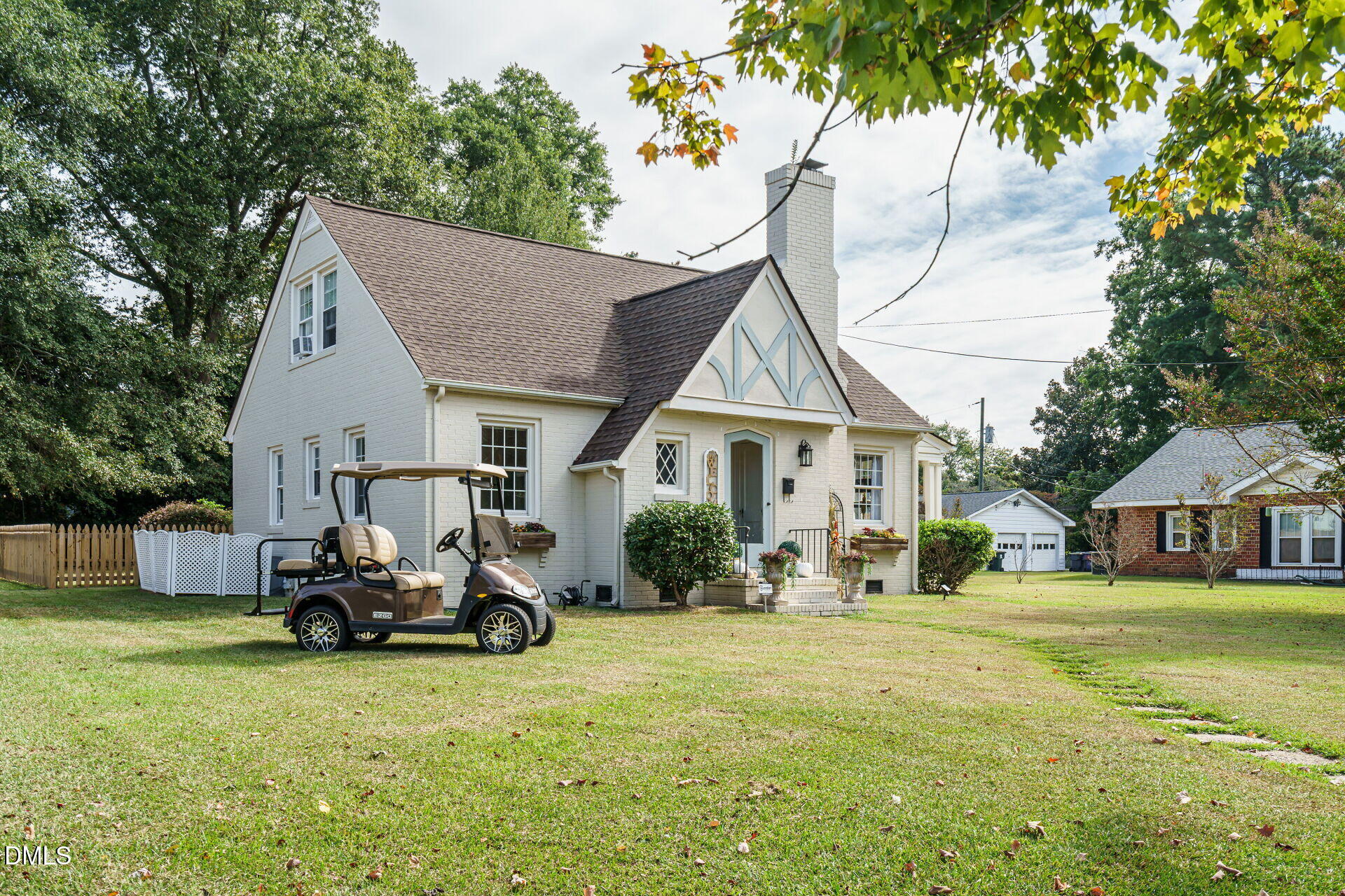 316 W Parrish Drive
