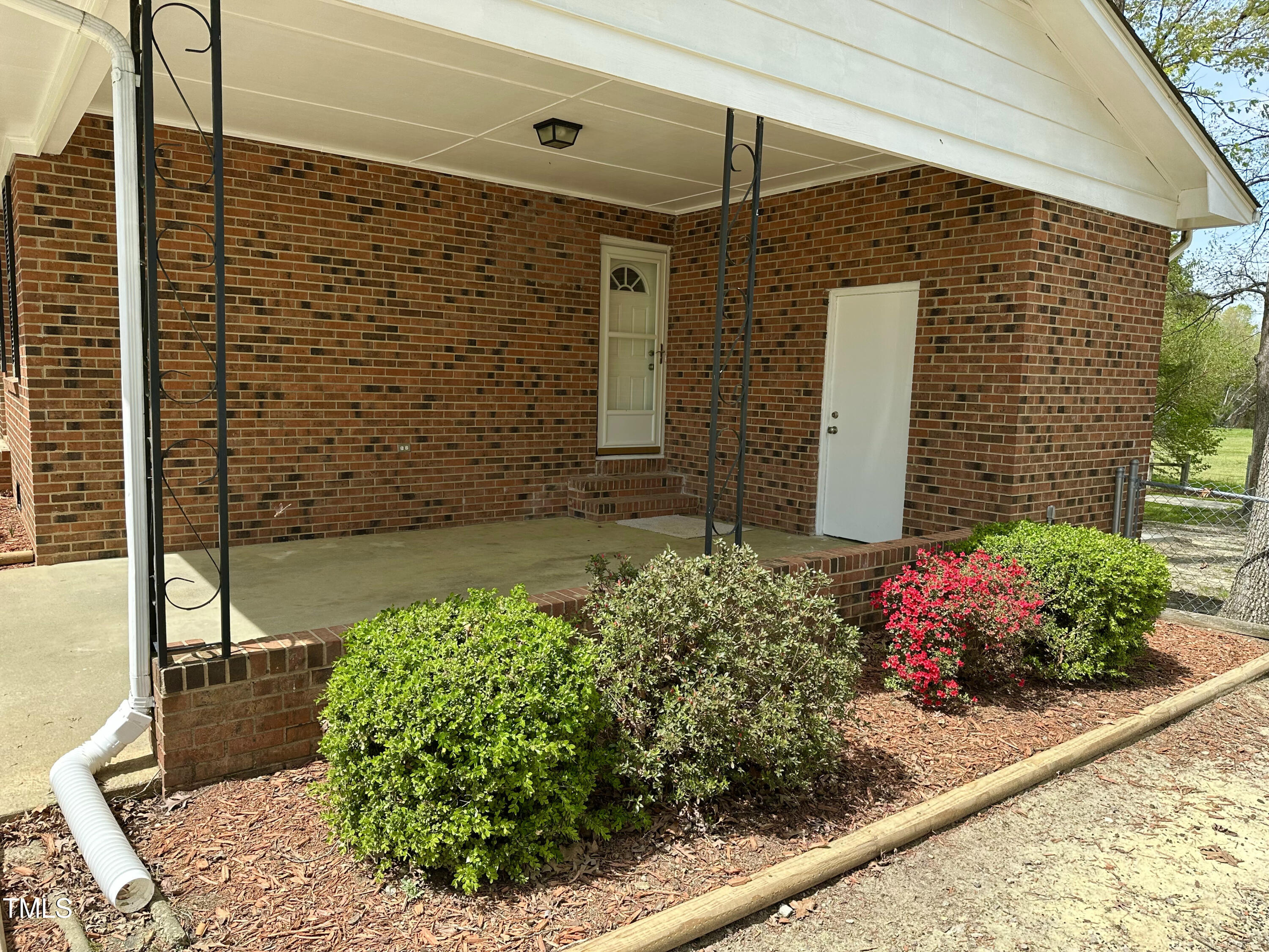 1031 Jackson Royster Road