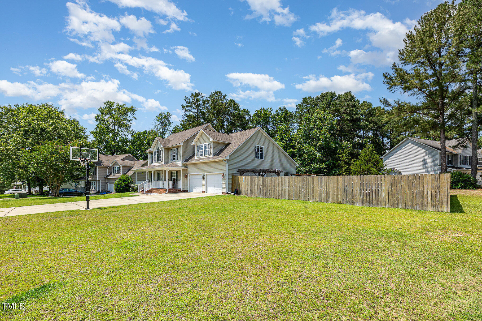 105 Rolling Stone Court