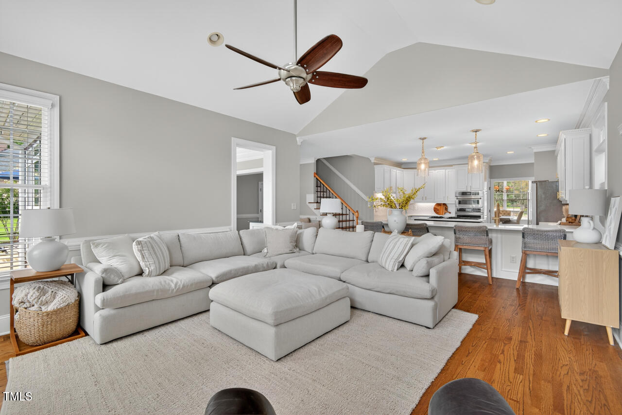 Durham, North Carolina 27705, United States, 4 Bedrooms Bedrooms, ,5 BathroomsBathrooms,Residential,Active,191535