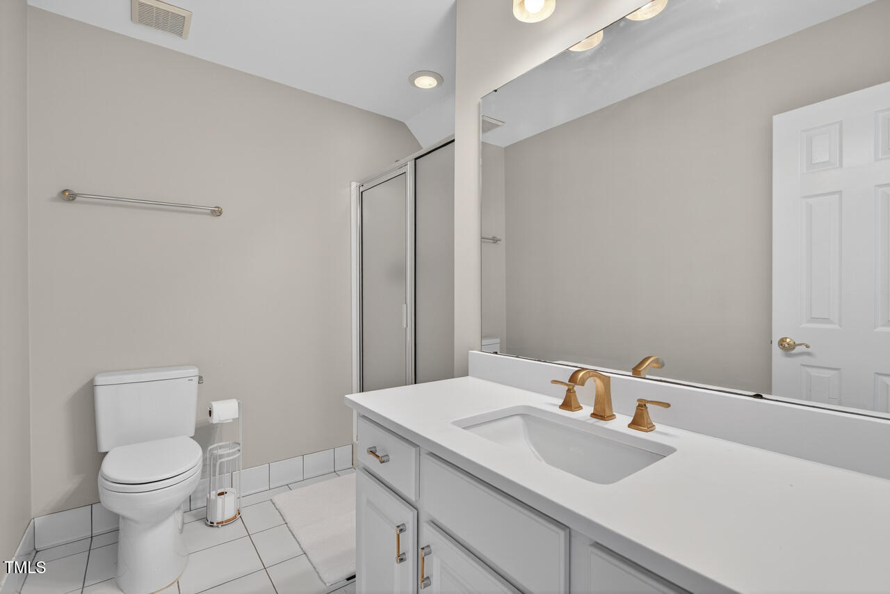 Durham, North Carolina 27705, United States, 4 Bedrooms Bedrooms, ,5 BathroomsBathrooms,Residential,Active,191535