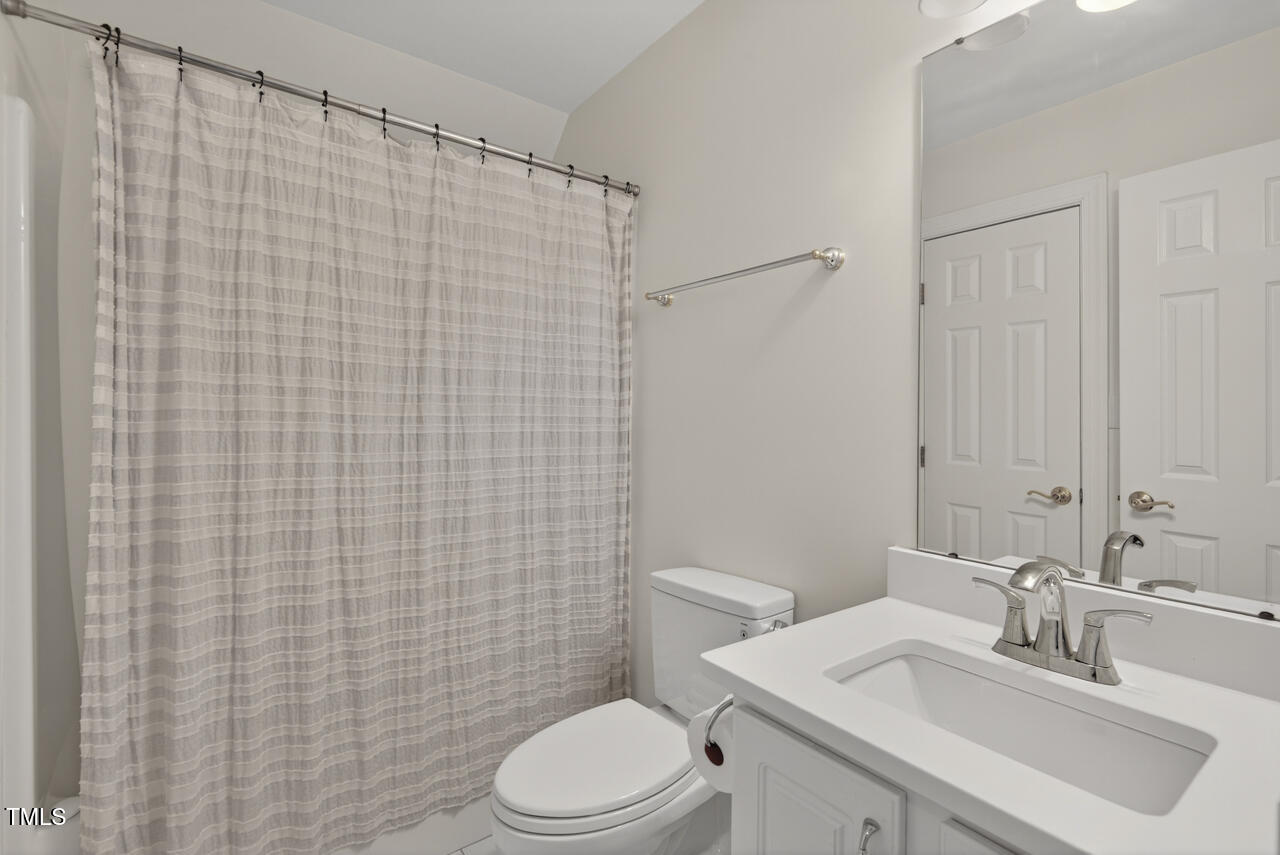 Durham, North Carolina 27705, United States, 4 Bedrooms Bedrooms, ,5 BathroomsBathrooms,Residential,Active,191535