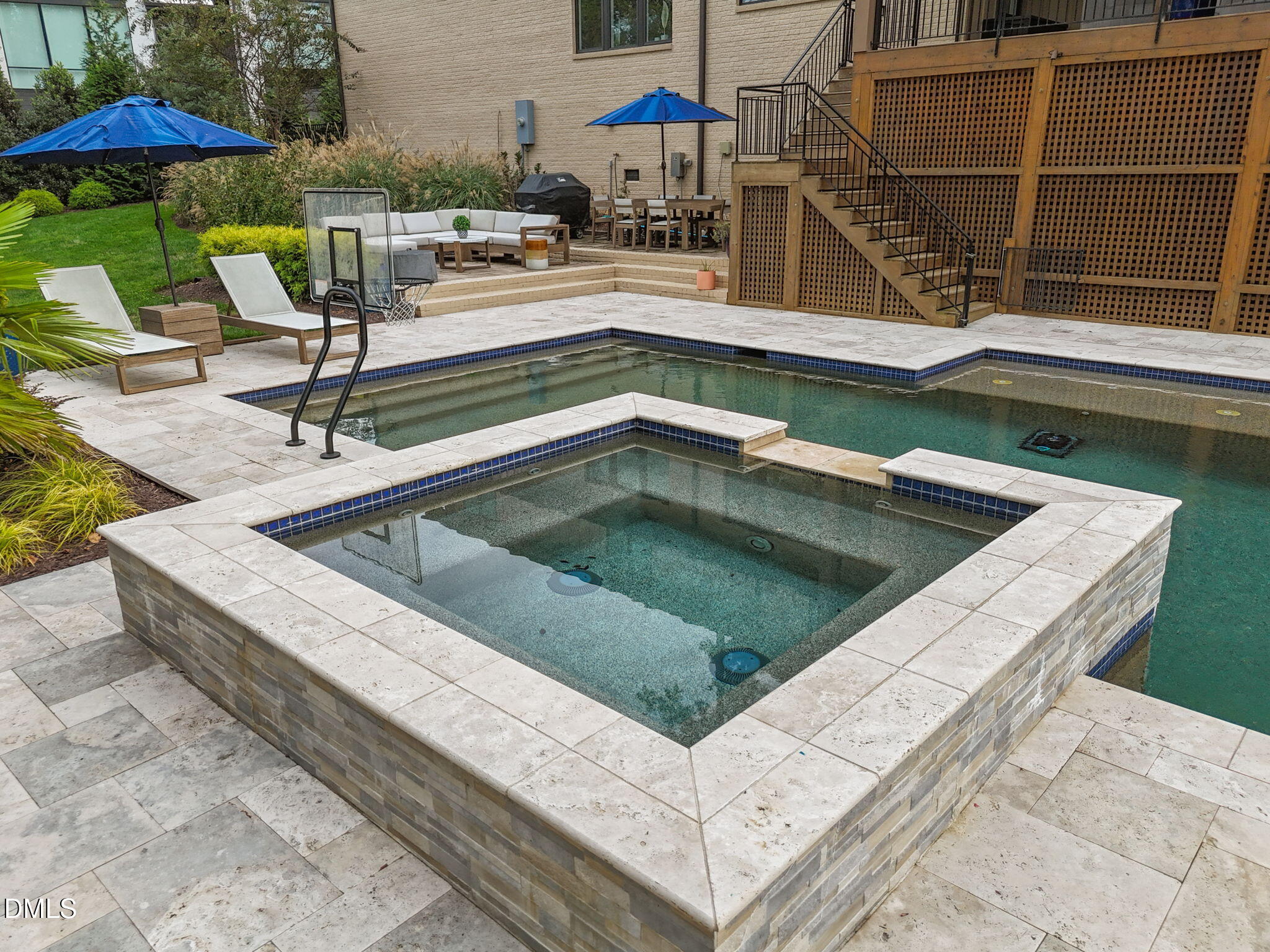 5204 Barton View Court