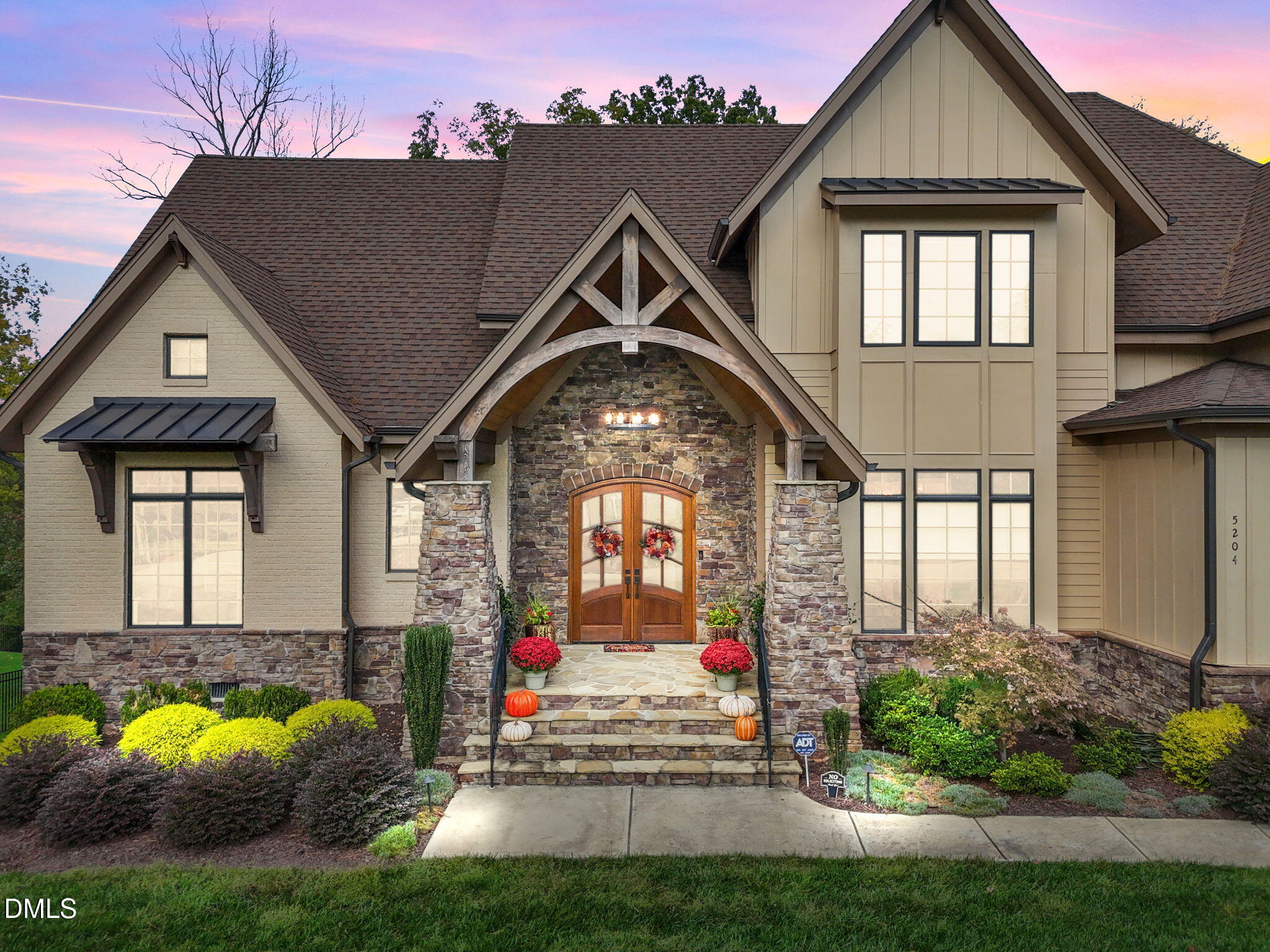 5204 Barton View Court