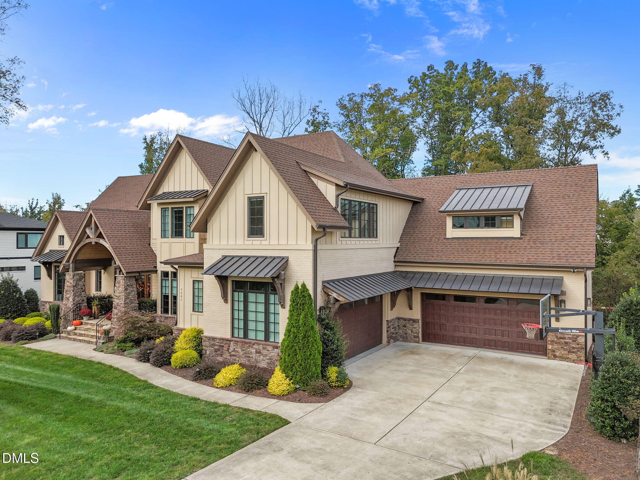 5204 Barton View Court