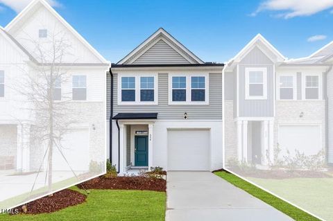 554 Barrington Row Avenue Zebulon NC 27597