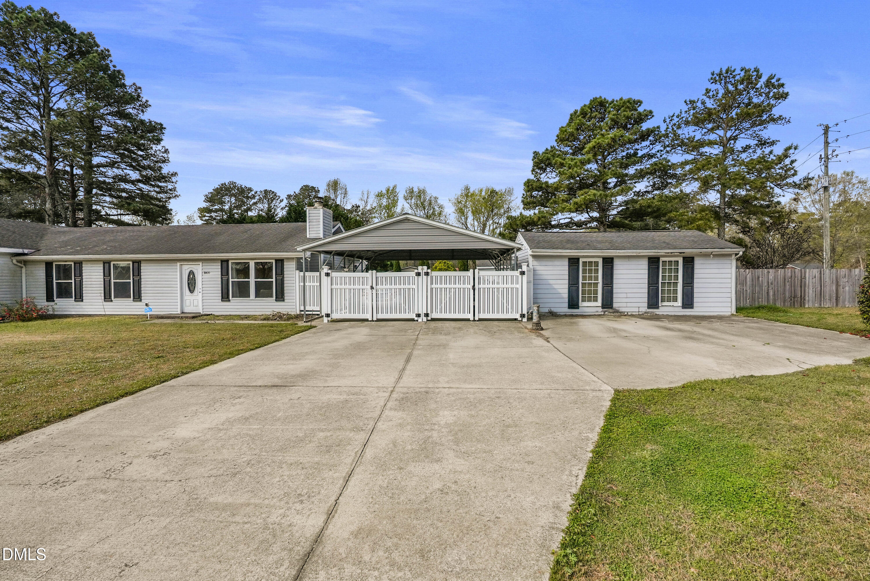 8400 Falcon Crest Circle