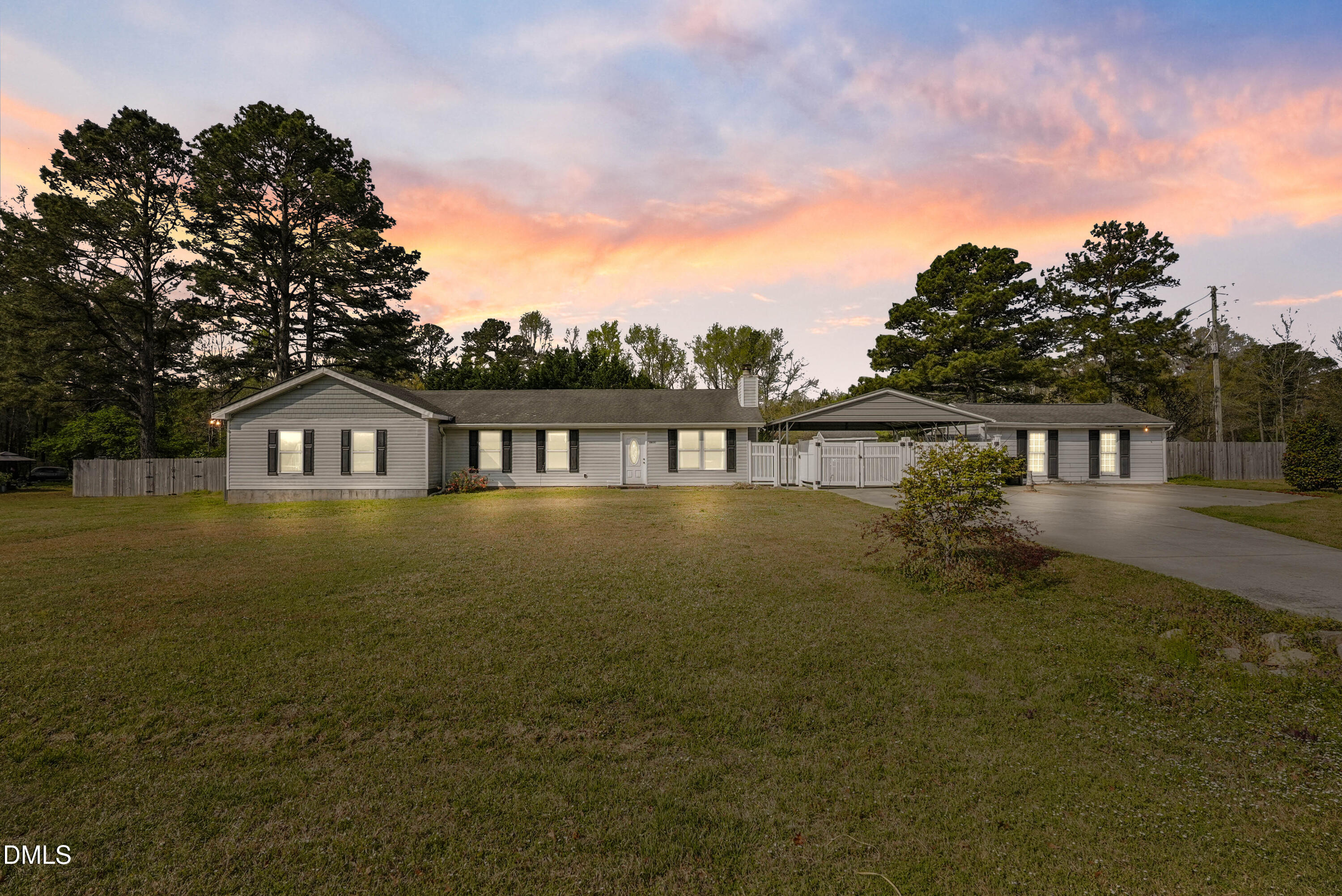 8400 Falcon Crest Circle