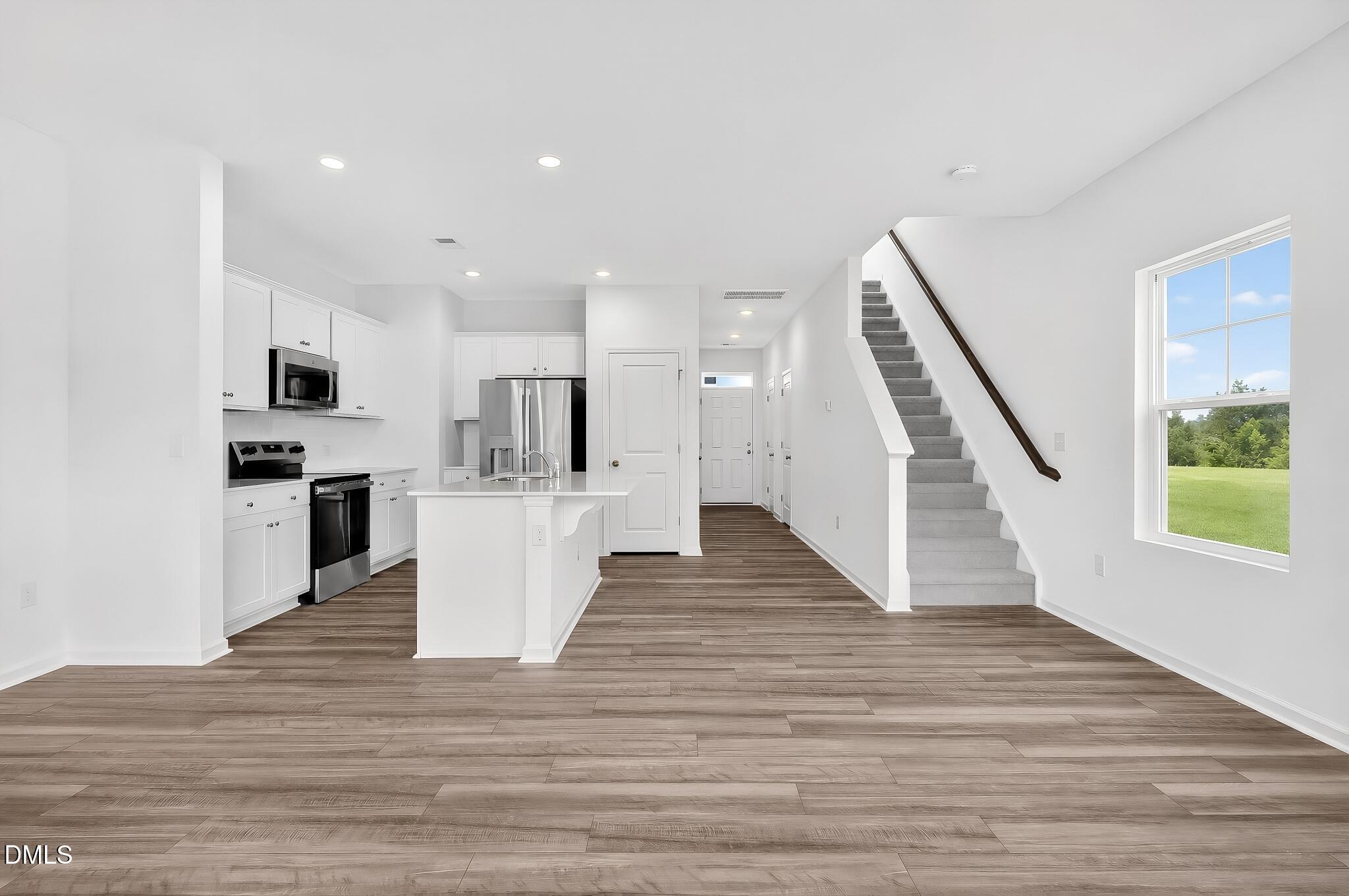 30 Evie Way