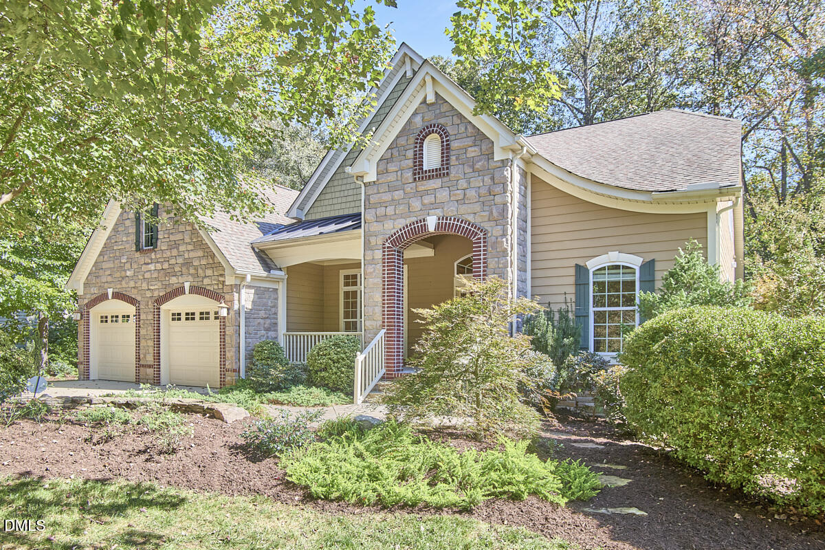 554 E Hatterleigh Avenue