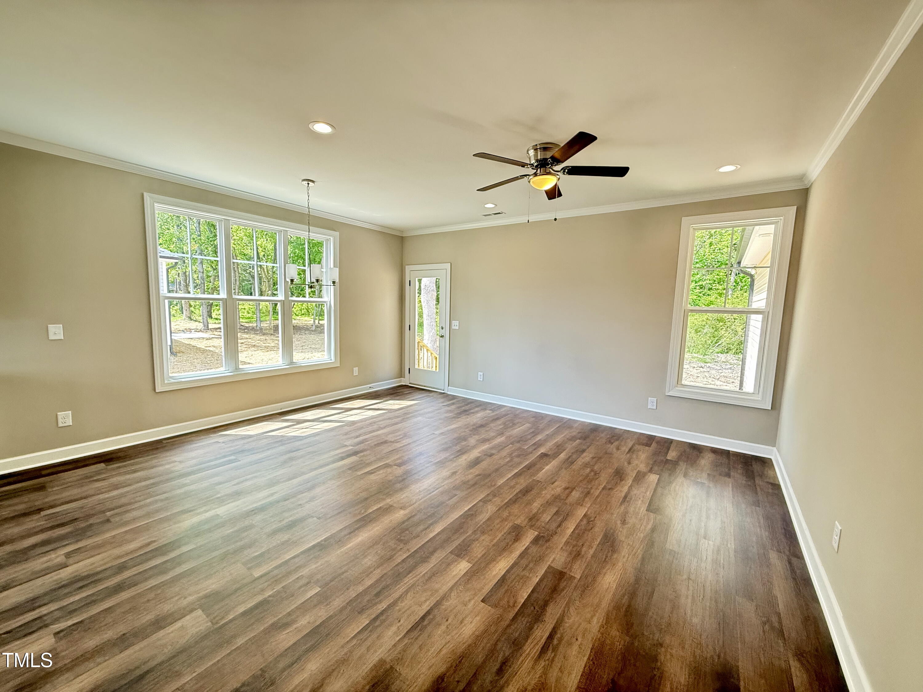 512 Hicksmill Road