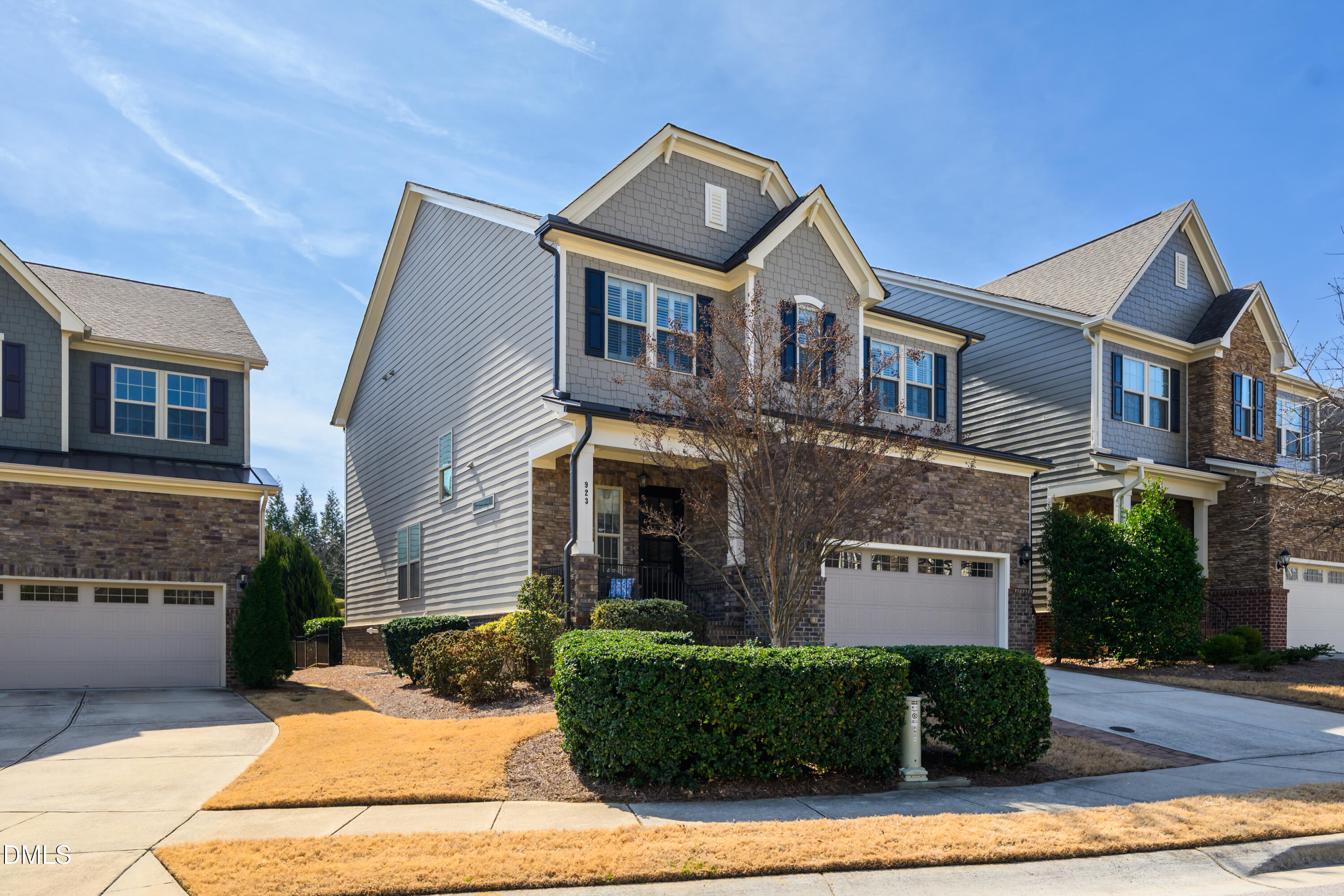 923 Regency Cottage Place