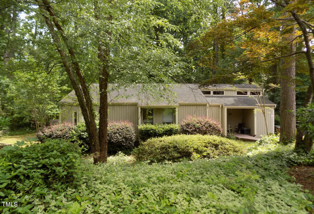 101 Solway Court