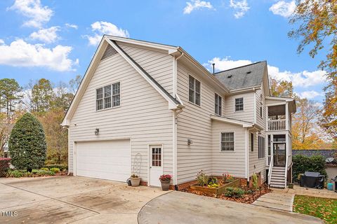 A home in Holly Springs