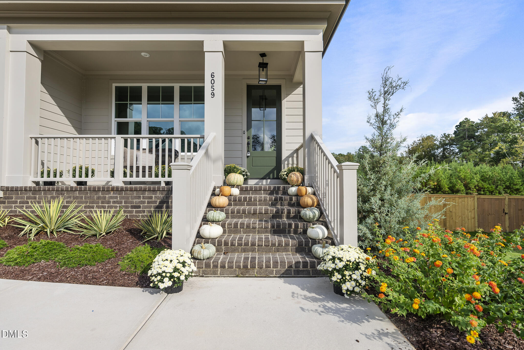 6059 Scalybark Road