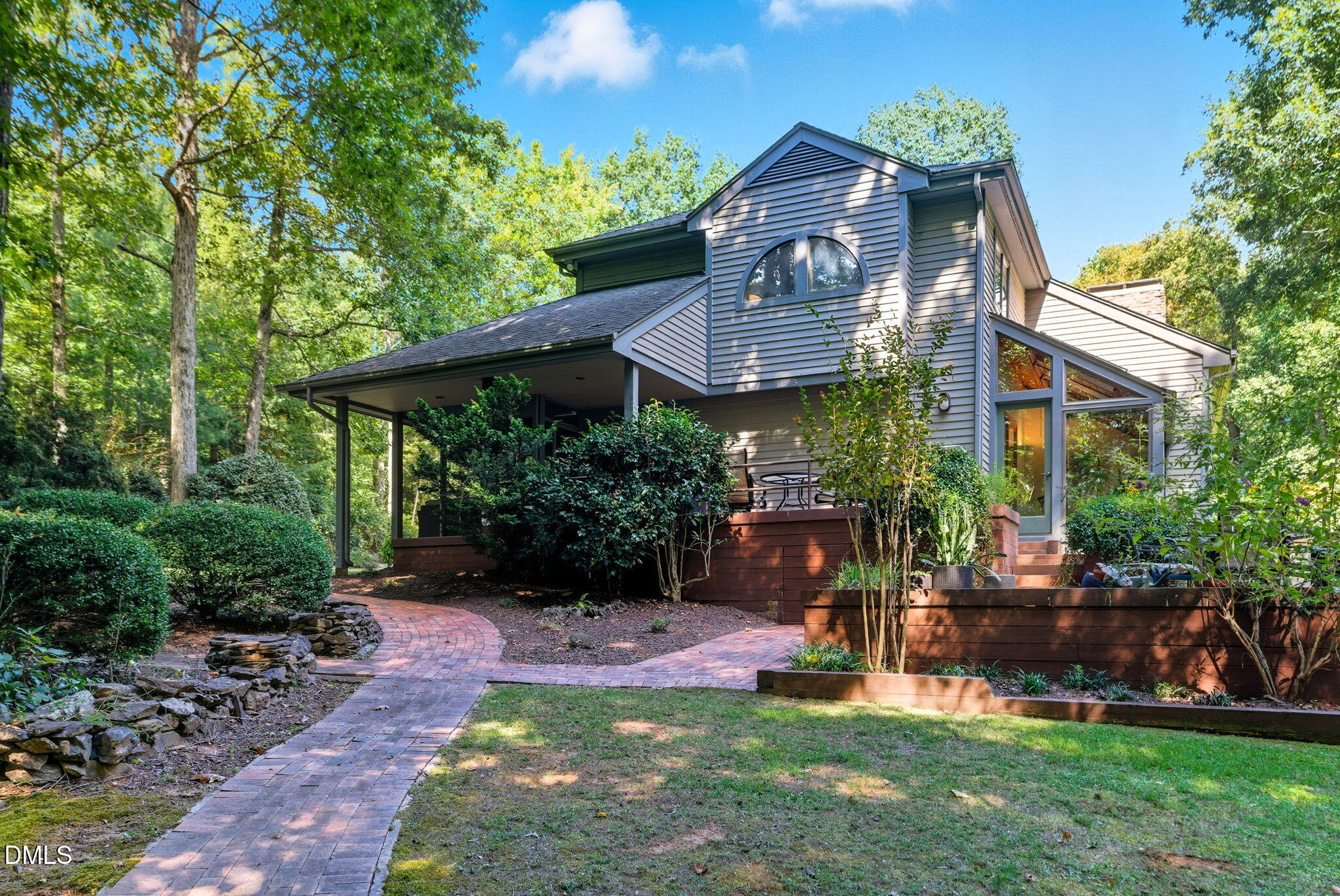 2227 Graystone Lane