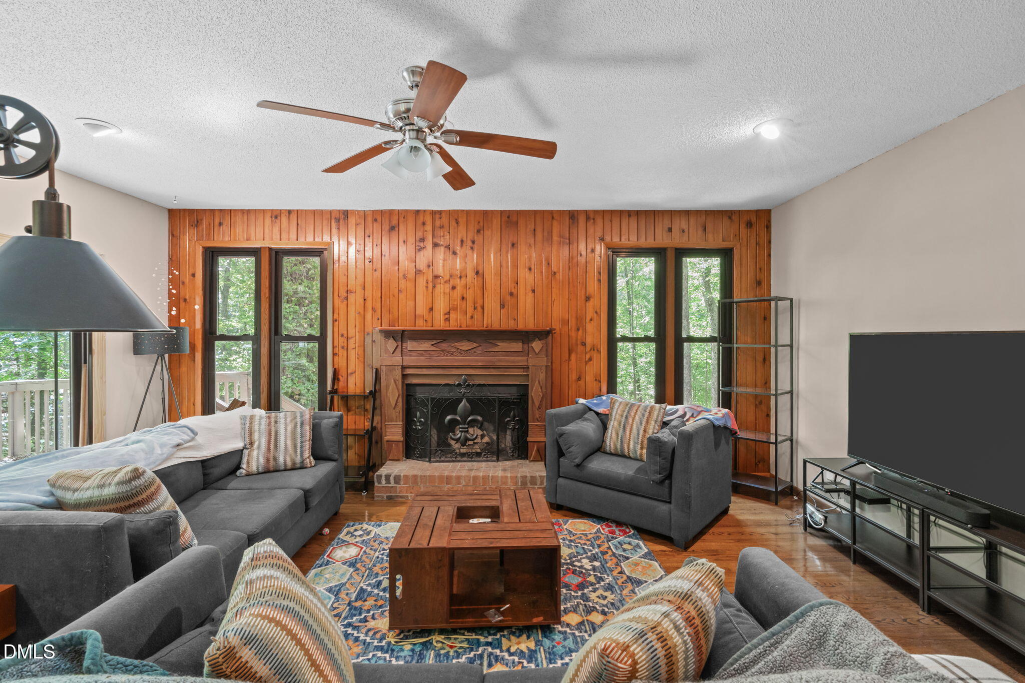 5421 Hideaway Drive