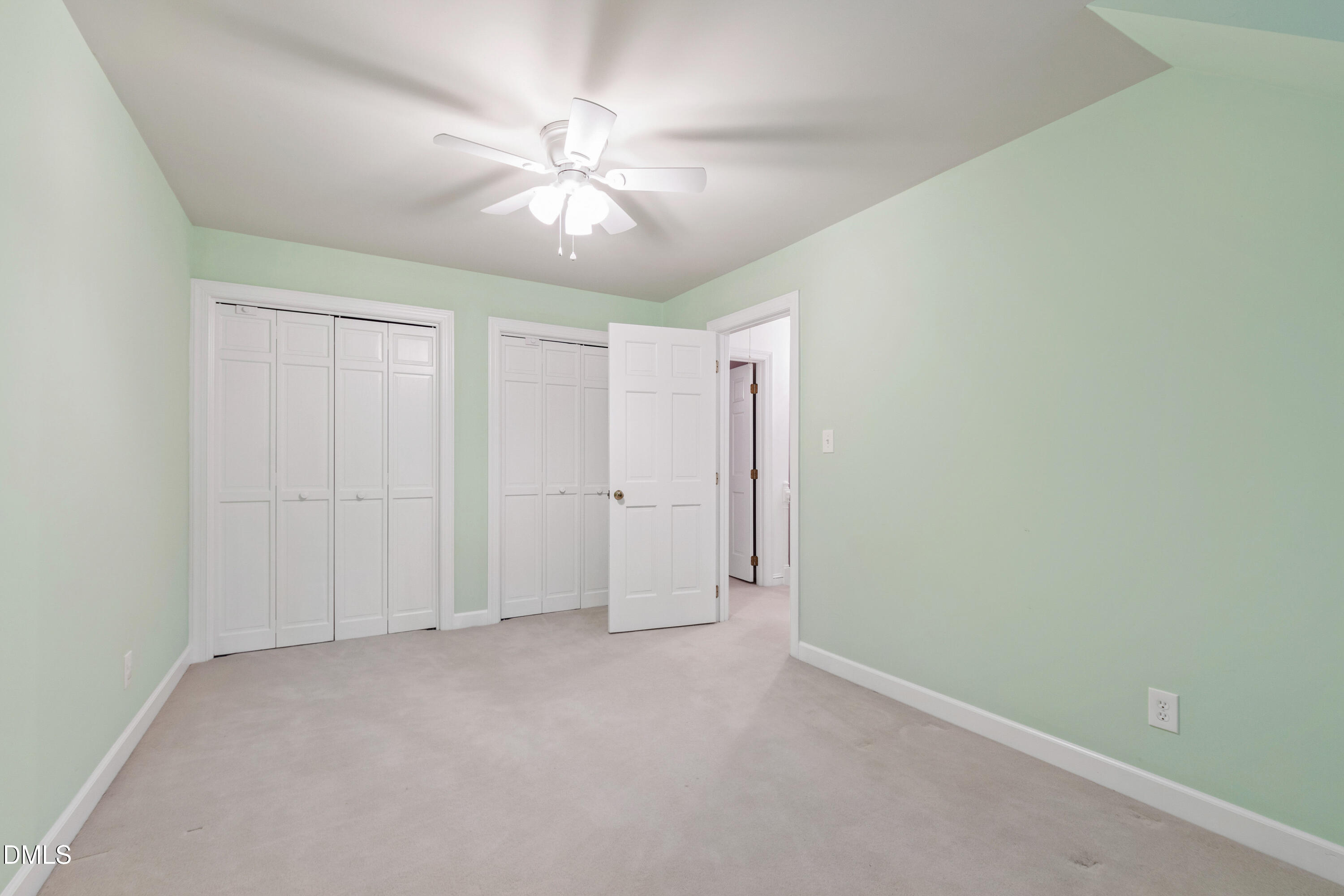 Raleigh, North Carolina 27615, United States, 4 Bedrooms Bedrooms, ,3 BathroomsBathrooms,Residential,Active,236384