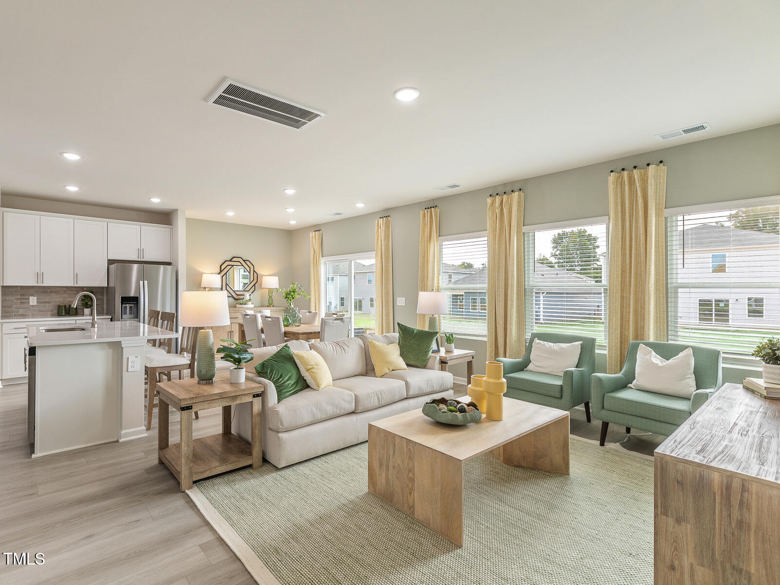 3853 Rosebush Drive
