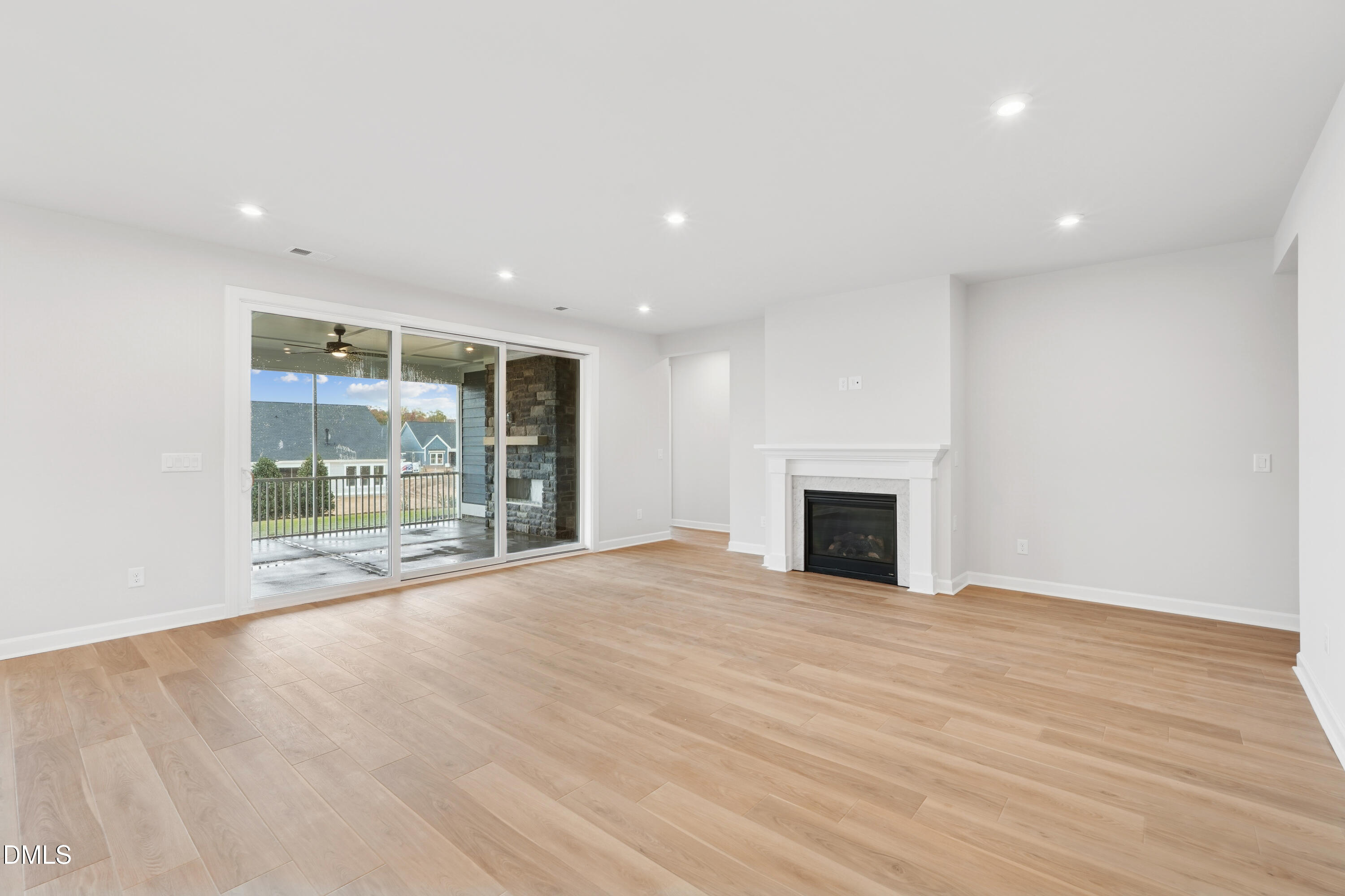 123 Firefly Lane