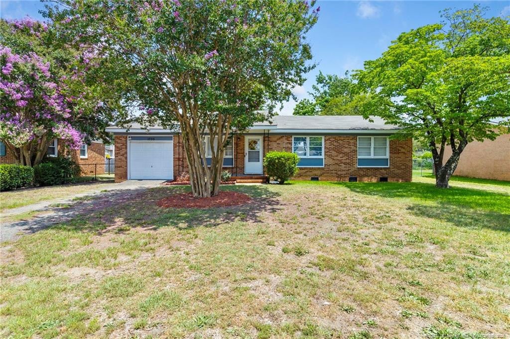 1705 Grandview Drive