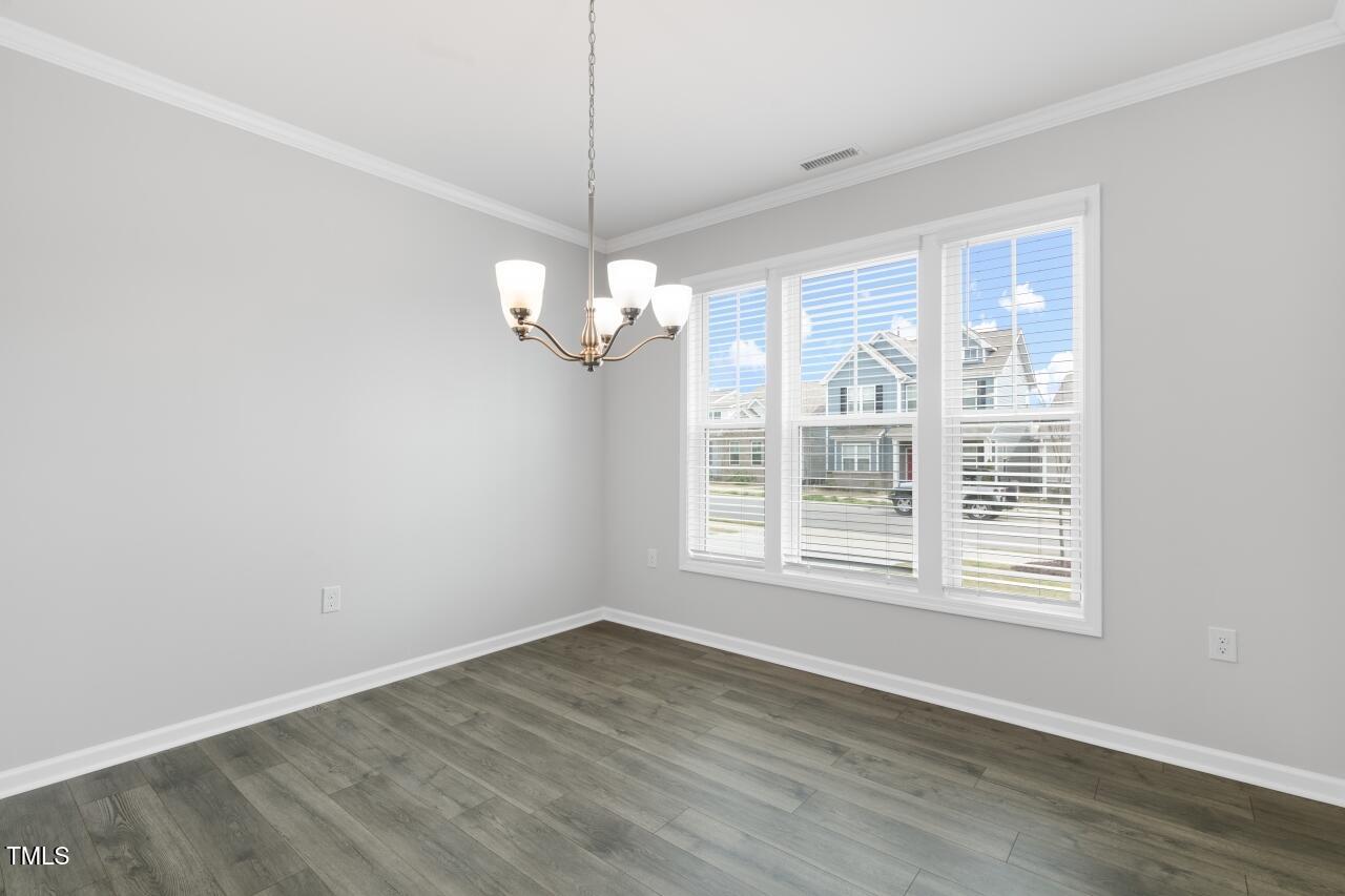 1301 Jasmine View Way
