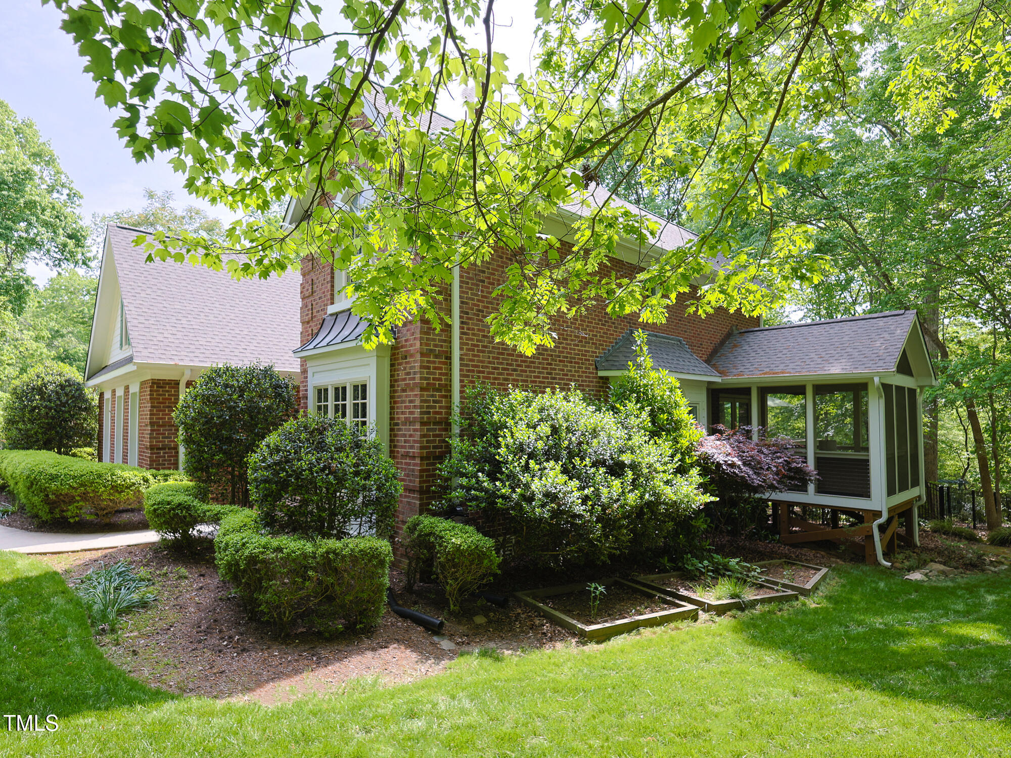 110 Blackford Court
