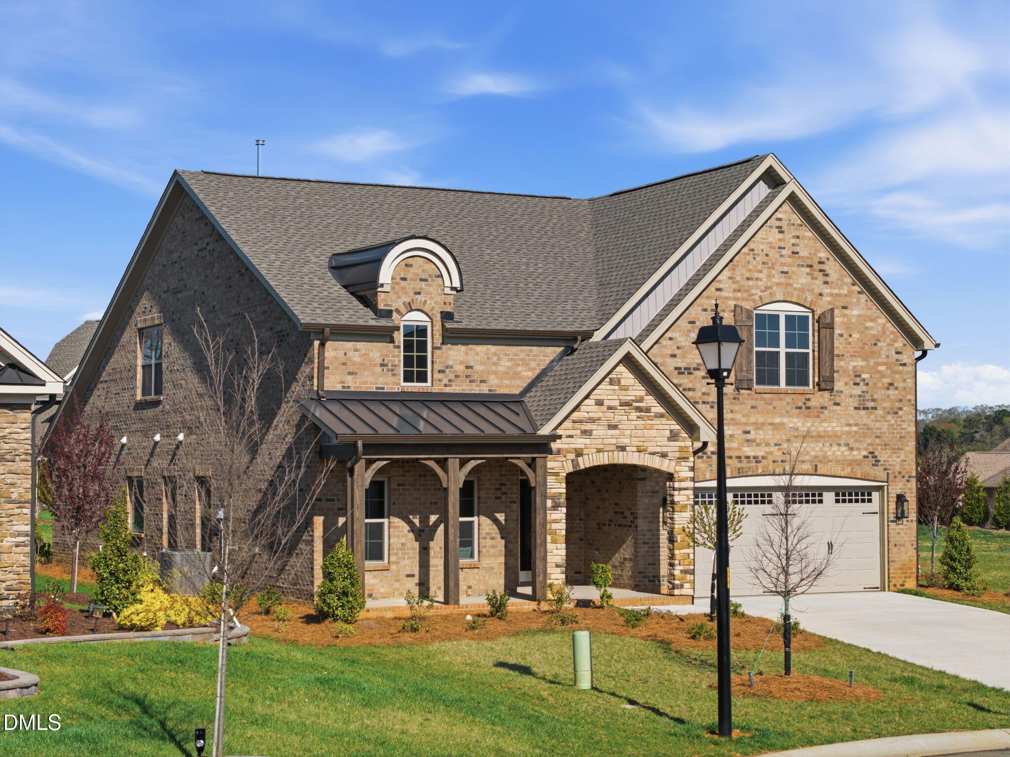 1092 Tulloch Court 210