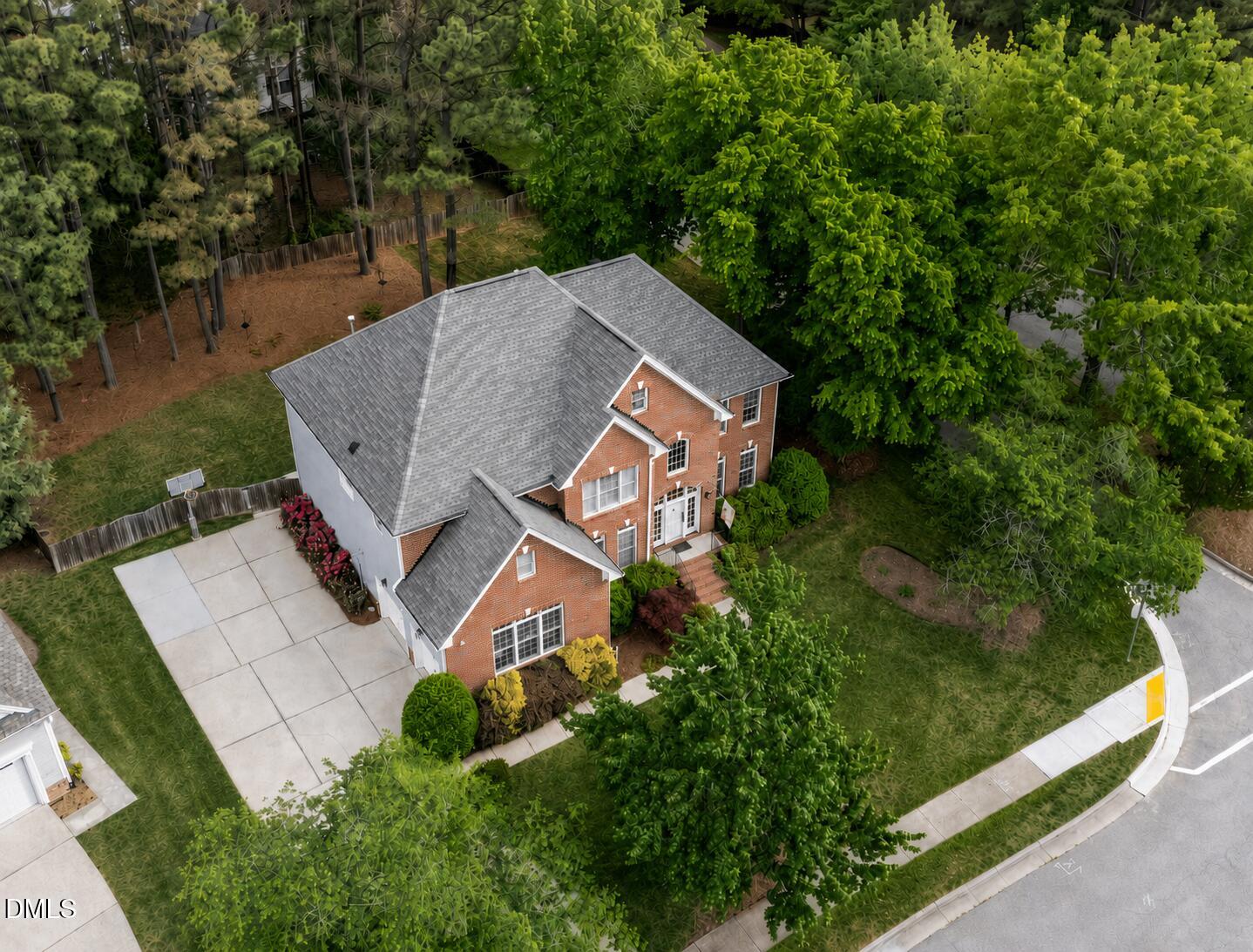 1000 Federal House Avenue