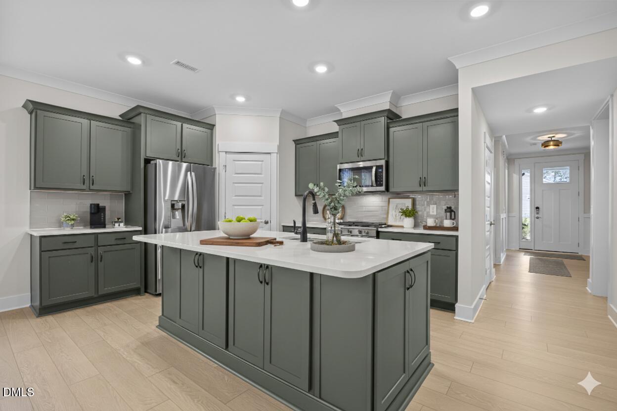 170 Sawtooth Oak Lane