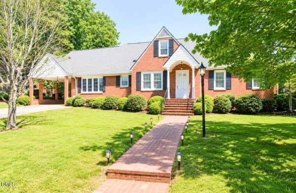 304 WALKER AVE, NORLINA, NC 27563 - Image 435001d0519a84a7e79aaed42e635404/267131240
