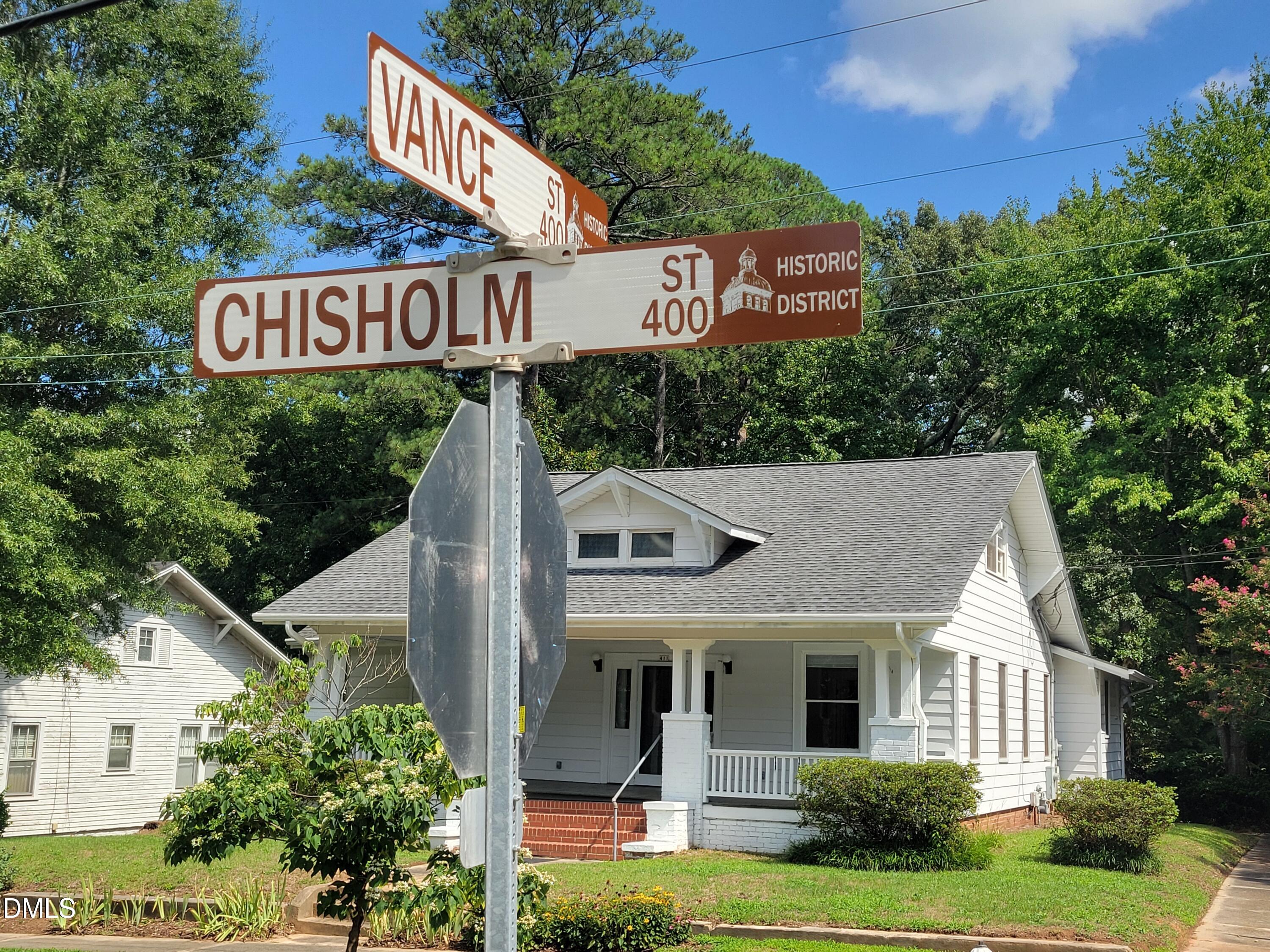 411 W Chisholm Street